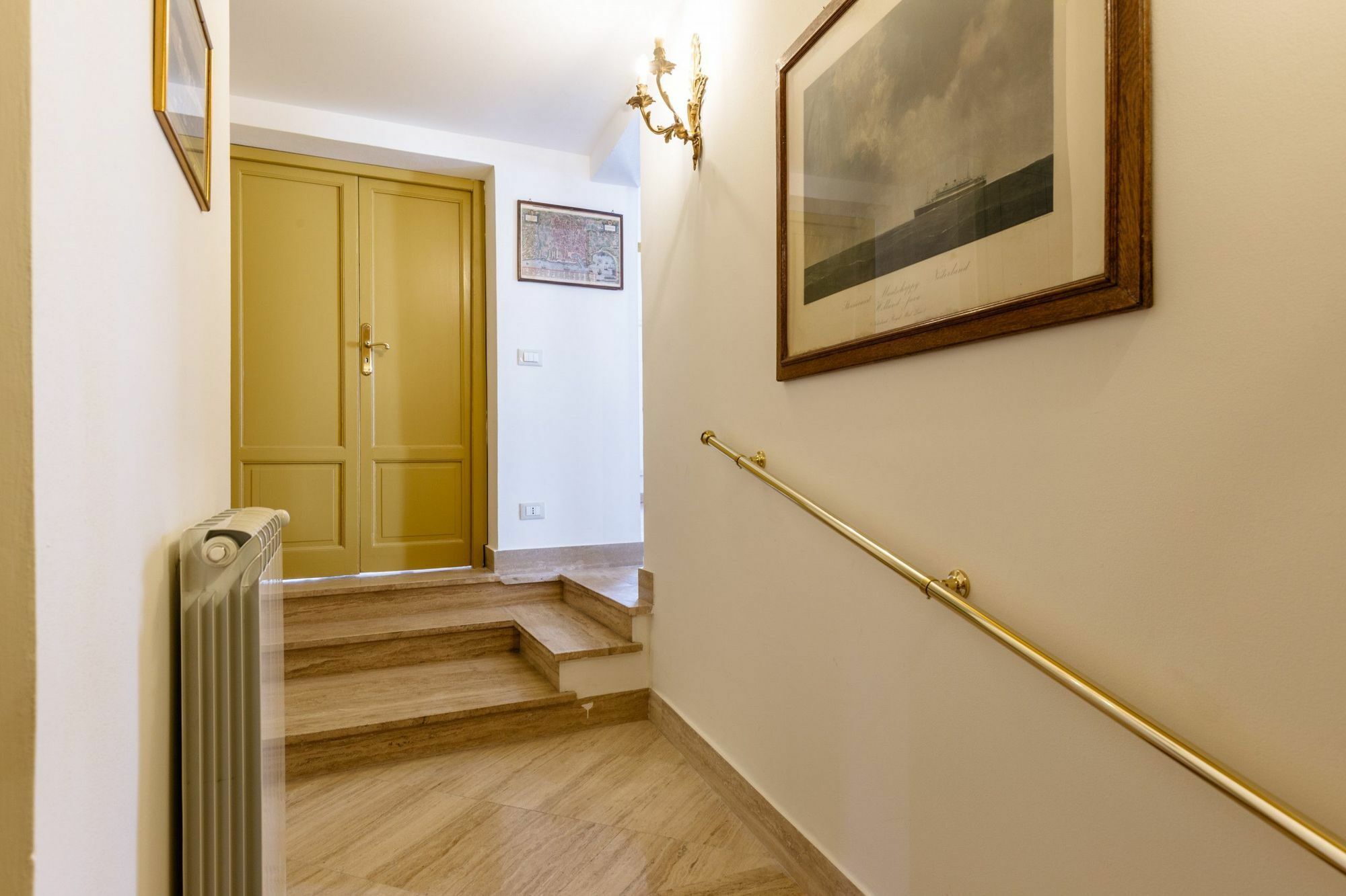Sant'Elia Prestige Apartment With Balcony パレルモ エクステリア 写真