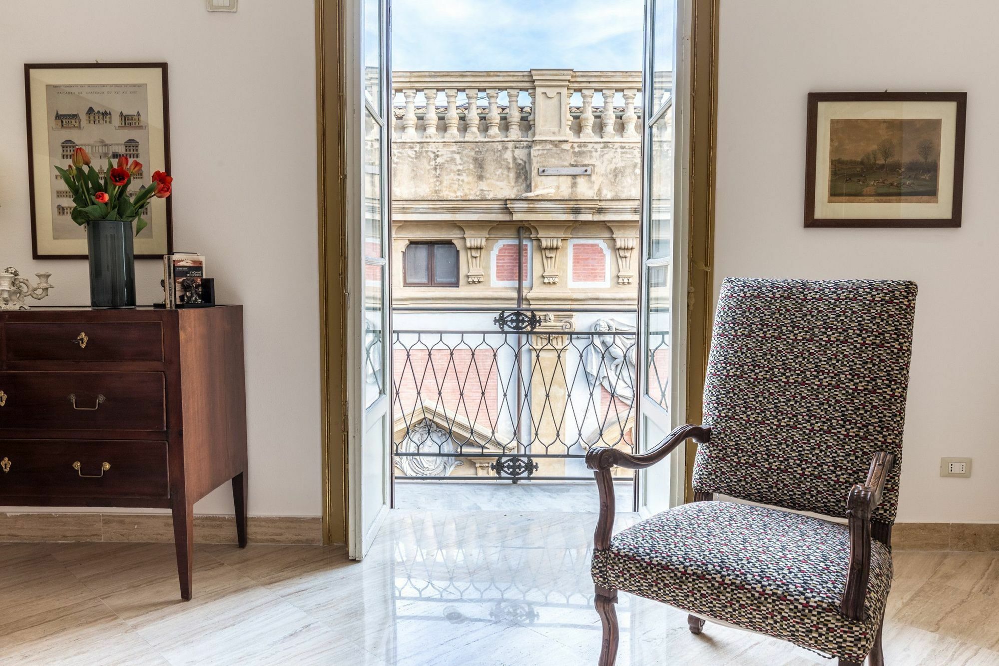 Sant'Elia Prestige Apartment With Balcony パレルモ エクステリア 写真